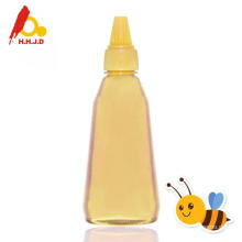 Pure acacia bee honey on face